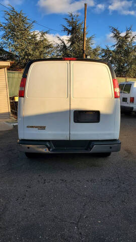 2016 Chevrolet Express 2500