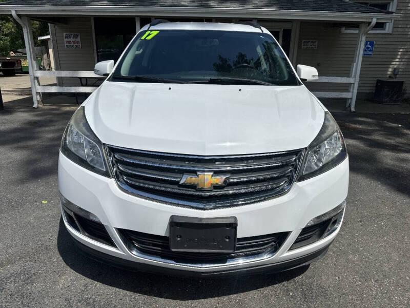 2017 Chevrolet Traverse LT