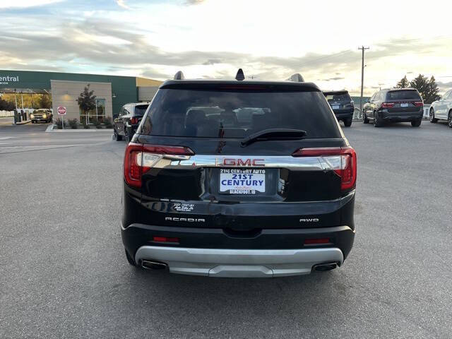 2023 GMC Acadia SLT