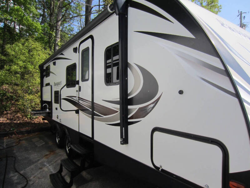 2019 Keystone Passport Grand Touring 2400BH