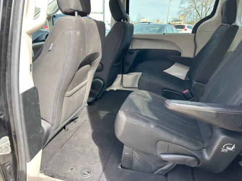 2018 Chrysler Pacifica Touring Plus