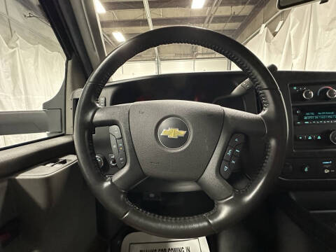 2022 Chevrolet Express 3500