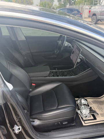 2019 Tesla Model 3 Standard Range Plus