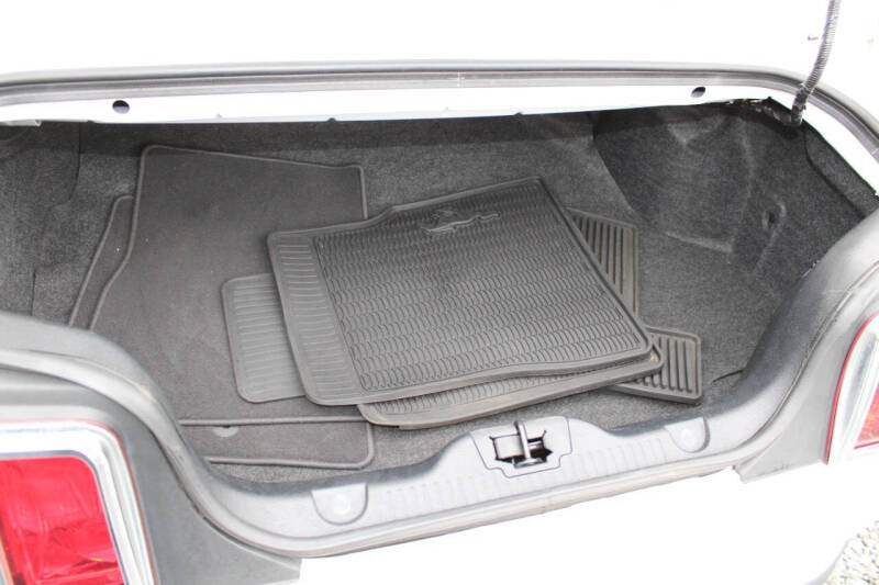 2012 Ford Mustang V6 Premium