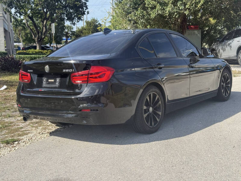 2017 BMW 3 Series 320i xDrive