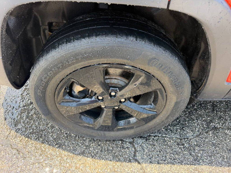 2021 Jeep Cherokee Latitude Plus