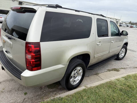 2014 Chevrolet Suburban LT