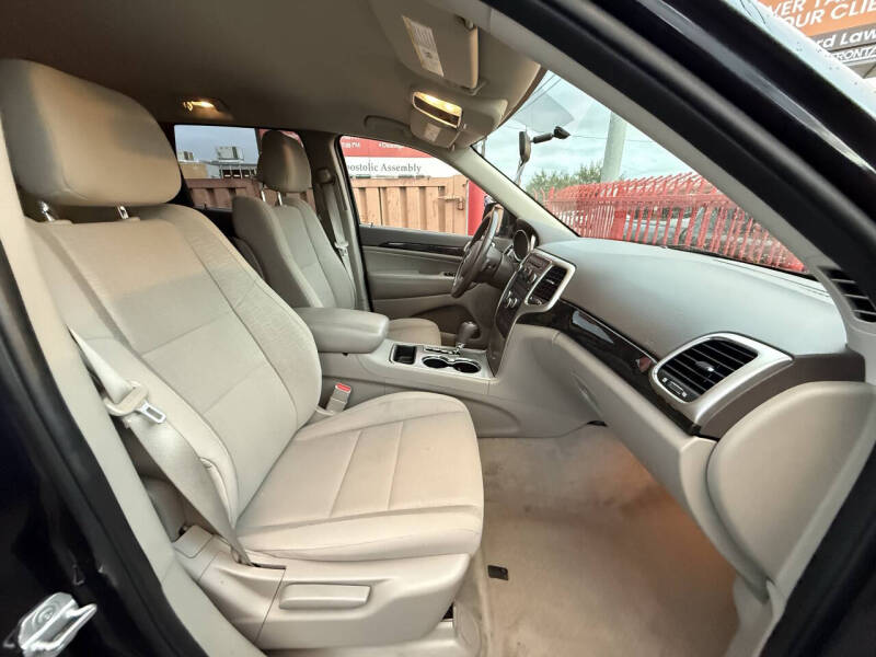 2011 Jeep Grand Cherokee Laredo