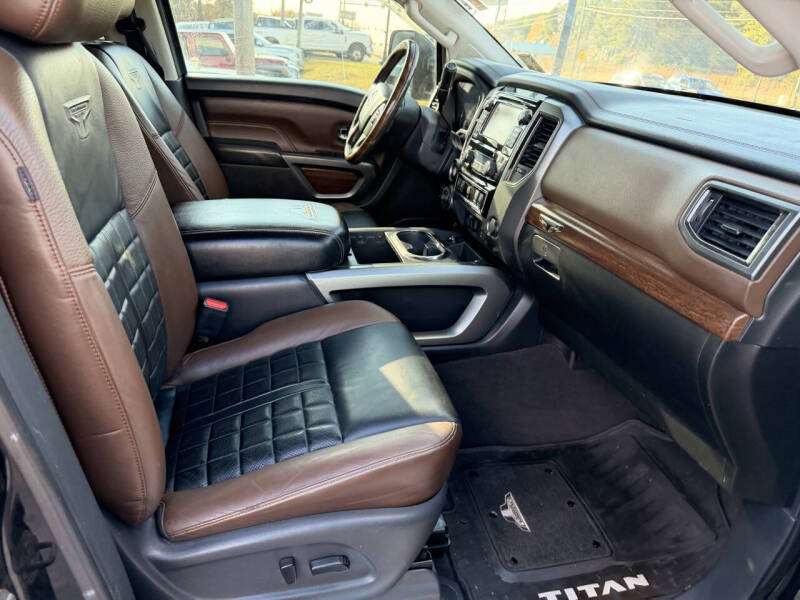 2017 Nissan Titan XD Platinum Reserve