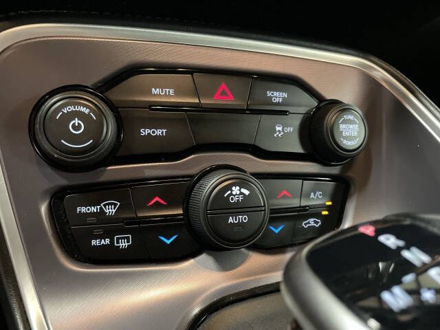 2020 Dodge Challenger SXT