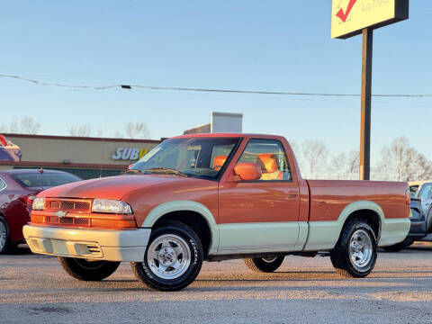 2002 Chevrolet S-10 for sale at In House Auto Finance Inc in Gainesville GA