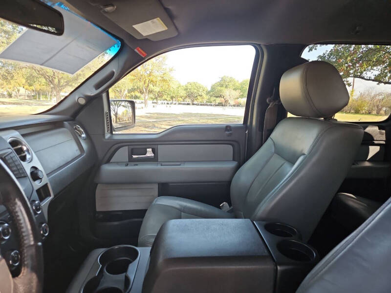 2014 Ford F-150 XLT photo 15