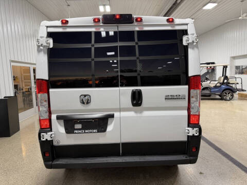 2023 RAM ProMaster 2500 136 WB