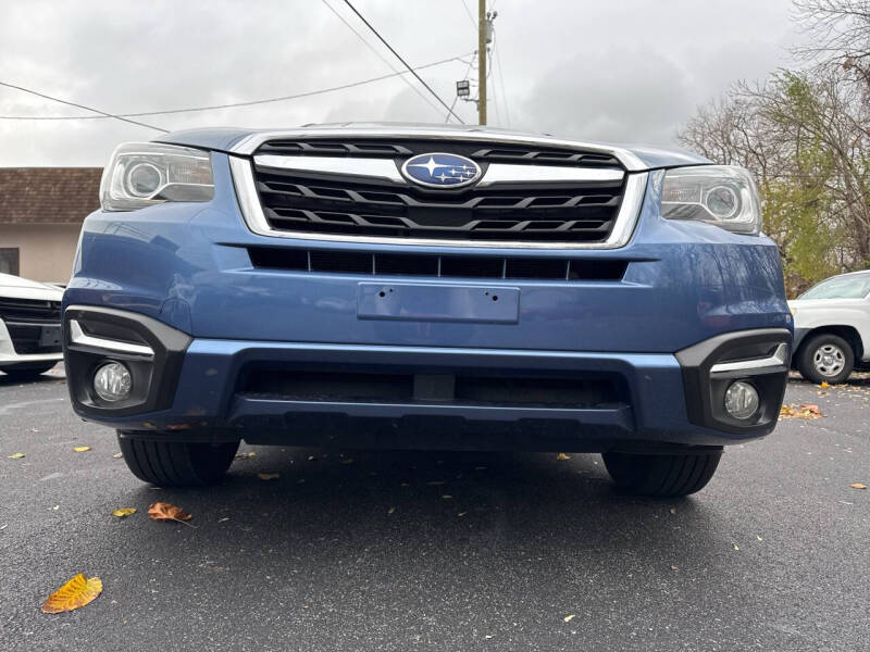 2018 Subaru Forester Limited photo 11