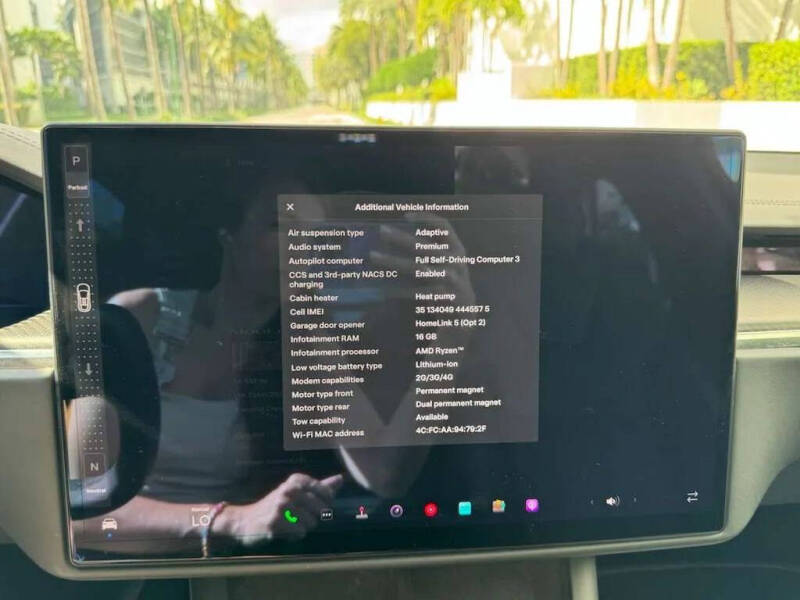 2023 Tesla Model X Plaid