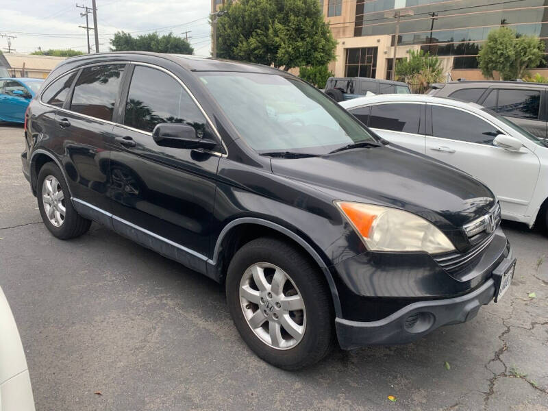 2009 Honda CR-V for sale at In-House Auto Finance in Hawthorne CA