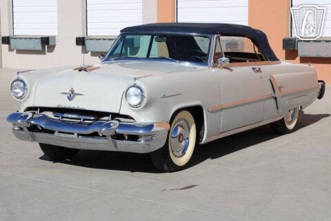 1952 Lincoln Capri