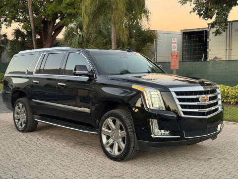 2017 Cadillac Escalade ESV Luxury