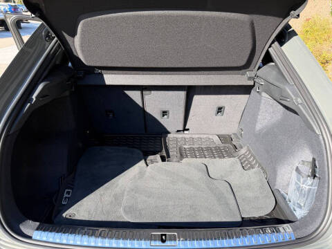 2025 Audi Q3 quattro S line Premium 45 TFSI