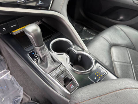 2018 Toyota Camry XLE V6