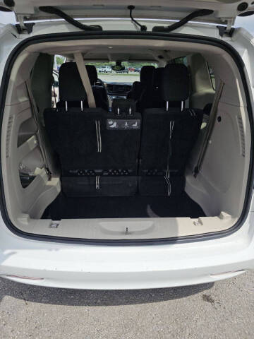 2017 Chrysler Pacifica LX