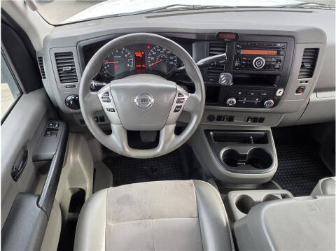 2017 Nissan NV
