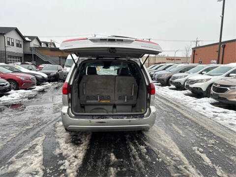 2005 Toyota Sienna XLE Limited 7 Passenger