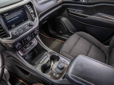 2020 GMC Acadia AT4