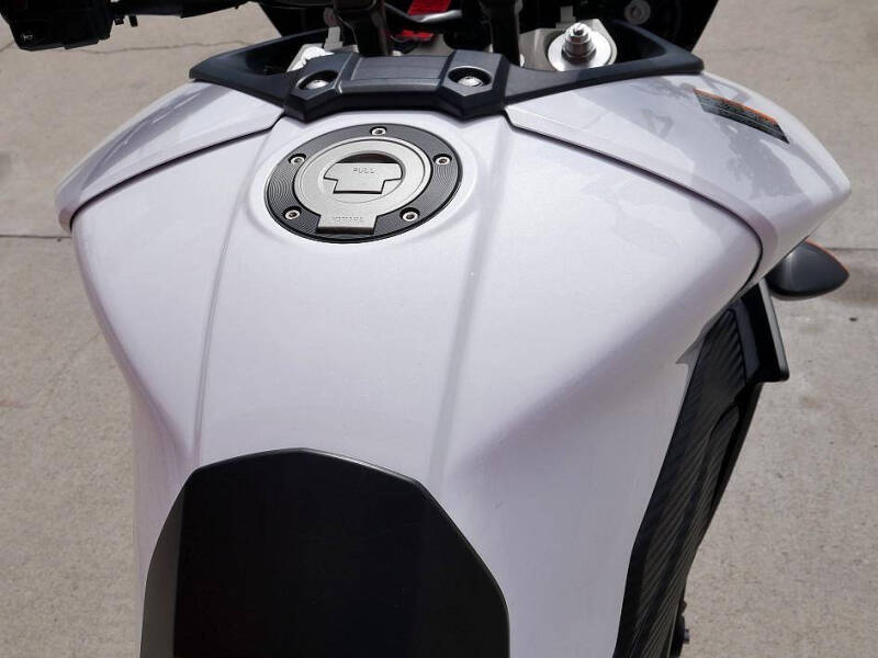 2017 Yamaha FJ-09