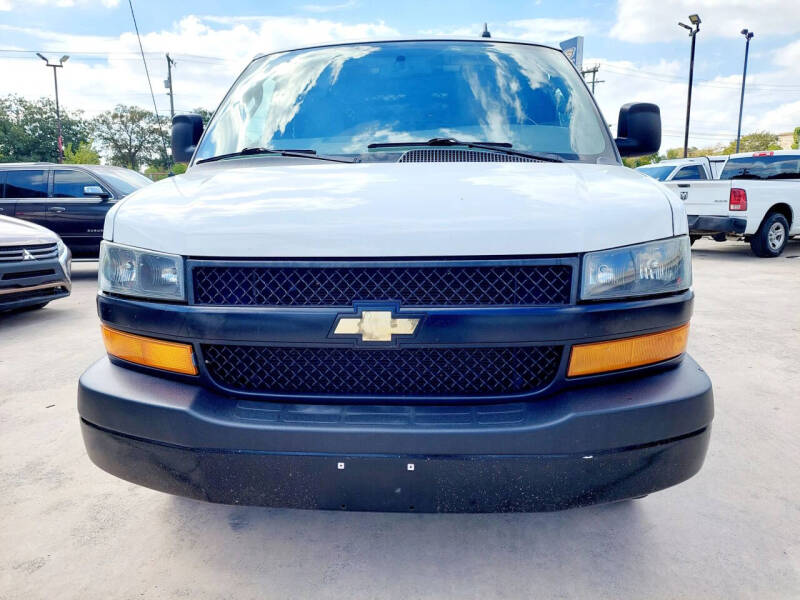 2020 Chevrolet Express 2500