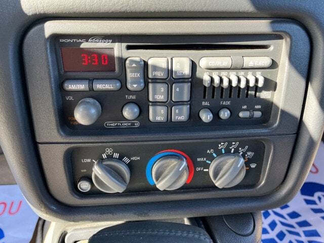 1999 Pontiac Firebird 32