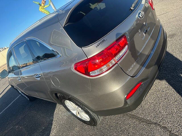 2018 Kia Sorento LX V6