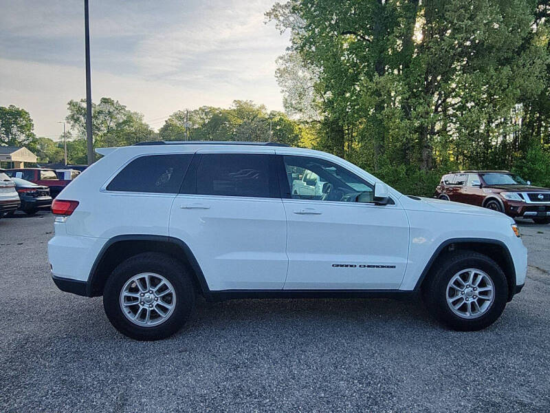 2020 Jeep Grand Cherokee Laredo E