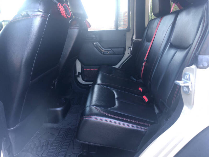 2017 Jeep Wrangler Unlimited Rubicon Recon