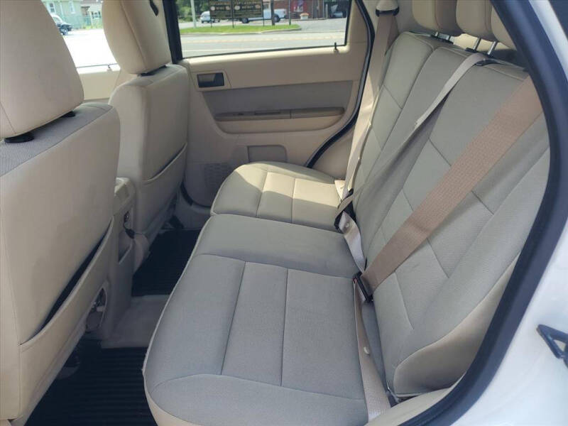 2011 Ford Escape XLT