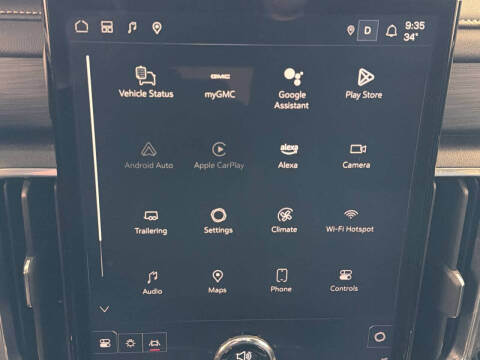 2025 GMC Acadia Elevation