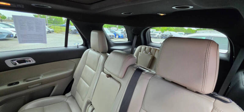 2012 Ford Explorer Limited
