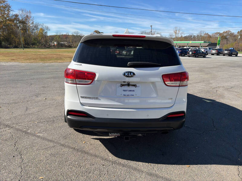 2016 Kia Sorento LX V6