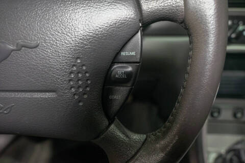 2004 Ford Mustang Mach 1 Premium