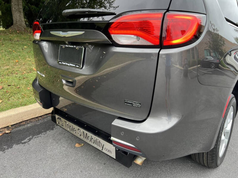 2017 Chrysler Pacifica