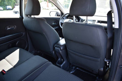 2017 Honda HR-V LX