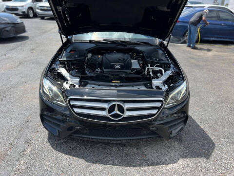 2019 Mercedes-Benz E-Class E 300