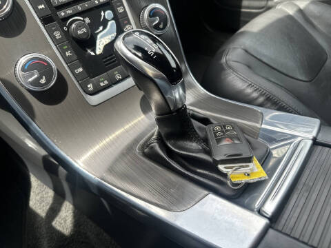 2015 Volvo V60 T5 Drive-E Premier