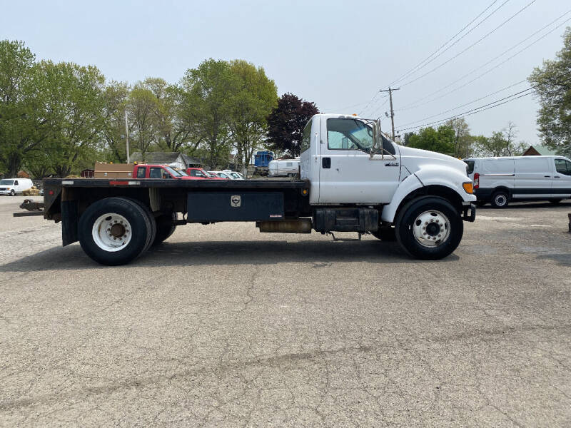 2000 Ford F-650 Super Duty