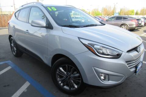 2015 Hyundai Tucson for sale at Choice Auto & Truck in Sacramento CA