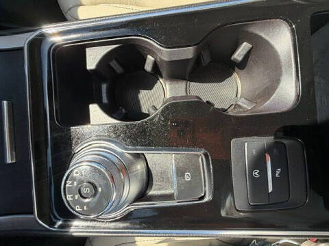 2020 Ford Edge Titanium