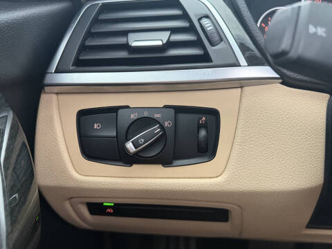 2018 BMW 3 Series 320i