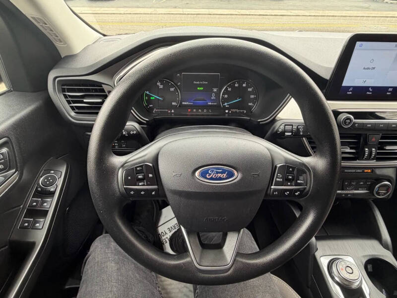 2021 Ford Escape Hybrid SE