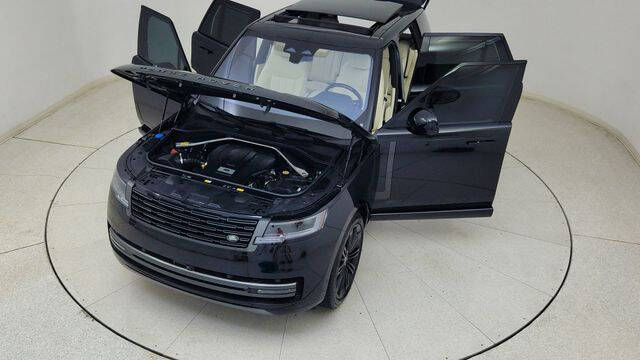 2023 Land Rover Range Rover P530 SE
