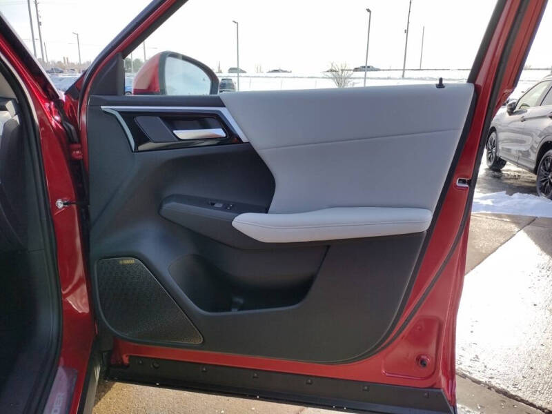 2026 Mitsubishi Outlander SE